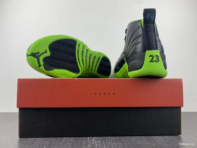 12 DOF FLIGHT Jordan BLACK GREEN 0523